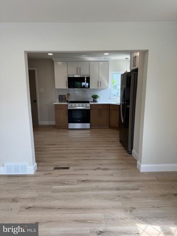 417 VETERANS DR, Palmyra, NJ 08065