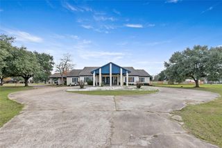 1314 N Tammye Lane, Madisonville, TX 77864