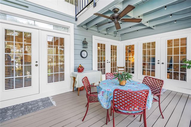 812 AMELIA COURT NE, St Petersburg, FL 33702