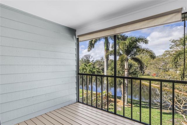 812 AMELIA COURT NE, St Petersburg, FL 33702