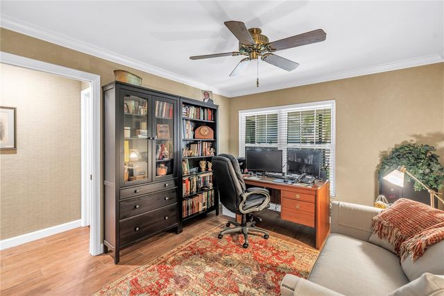 812 AMELIA COURT NE, St Petersburg, FL 33702