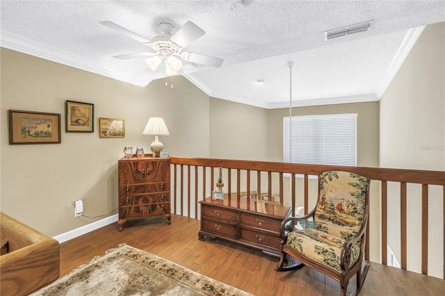 812 AMELIA COURT NE, St Petersburg, FL 33702