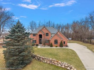 1486 Chestnut Trail, Oxford, MI 48371