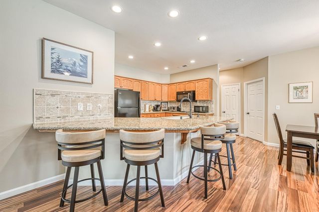 1893 Decatur Avenue, Clovis, CA 93611