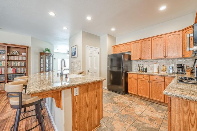 1893 Decatur Avenue, Clovis, CA 93611