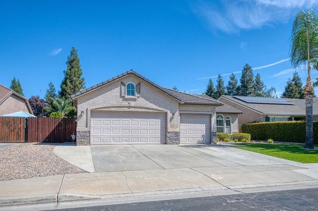 1893 Decatur Avenue, Clovis, CA 93611