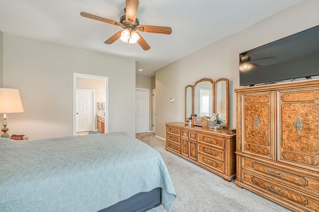 1893 Decatur Avenue, Clovis, CA 93611