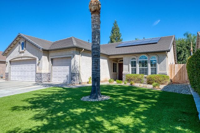 1893 Decatur Avenue, Clovis, CA 93611