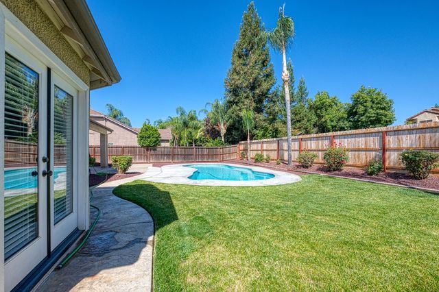 1893 Decatur Avenue, Clovis, CA 93611