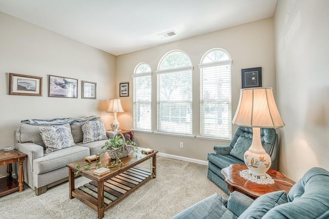 1893 Decatur Avenue, Clovis, CA 93611