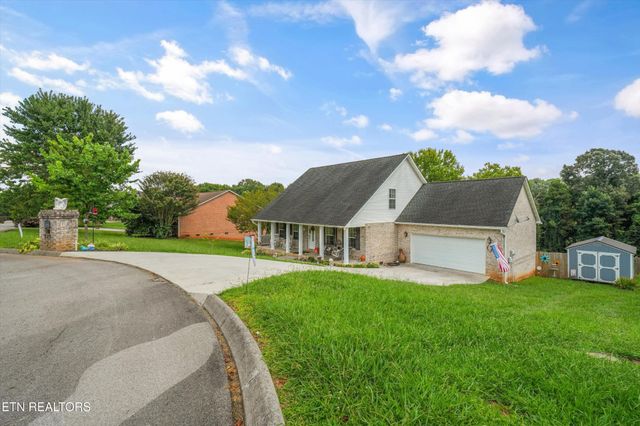225 Hillsborough Lane, Lenoir City, TN 37772