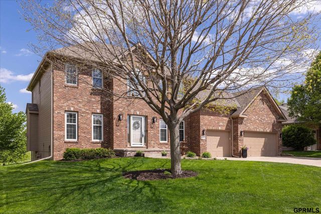 6005 N 163 Street, Omaha, NE 68116