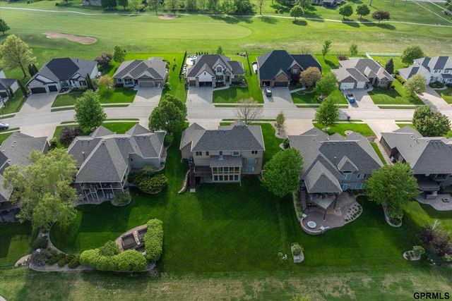 6005 N 163 Street, Omaha, NE 68116