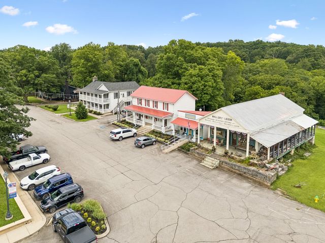 3027 Highway 49 W, Charlotte, TN 37036