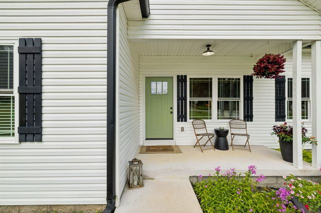 3027 Highway 49 W, Charlotte, TN 37036