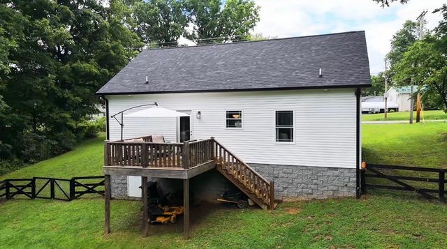 3027 Highway 49 W, Charlotte, TN 37036
