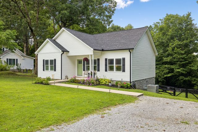 3027 Highway 49 W, Charlotte, TN 37036