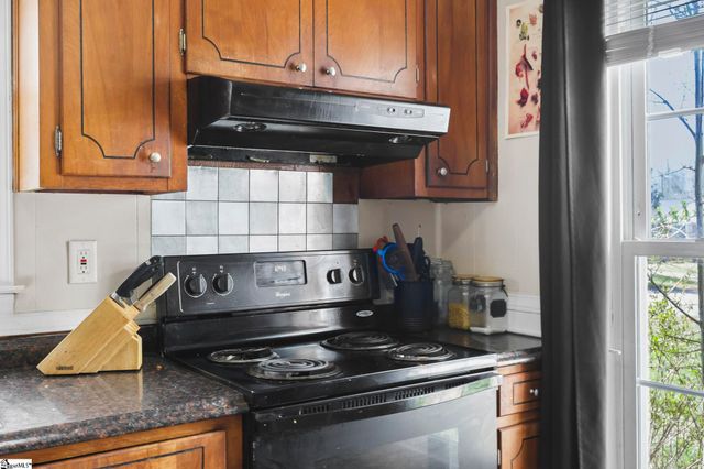 200 Yorkshire Drive, Spartanburg, SC 29301