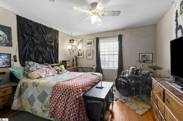 200 Yorkshire Drive, Spartanburg, SC 29301