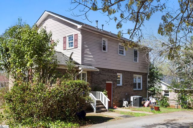 200 Yorkshire Drive, Spartanburg, SC 29301