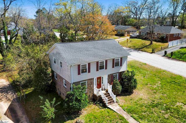 200 Yorkshire Drive, Spartanburg, SC 29301