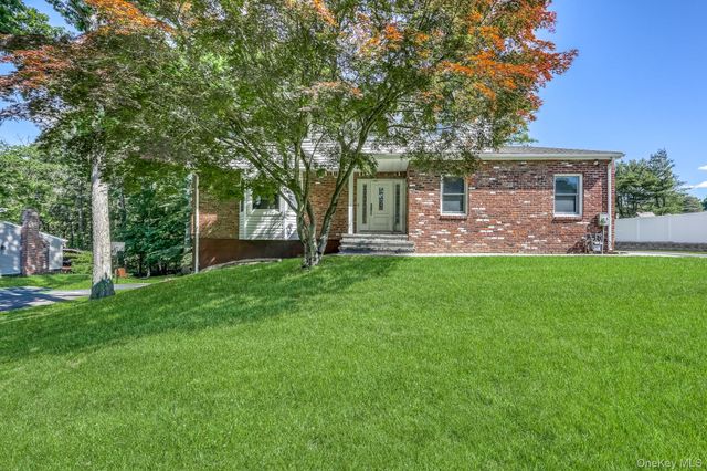 20 Dolphin Road, New City, NY 10956