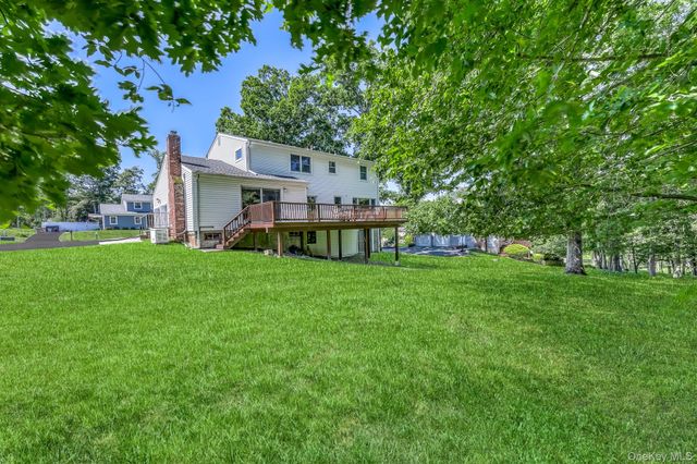 20 Dolphin Road, New City, NY 10956