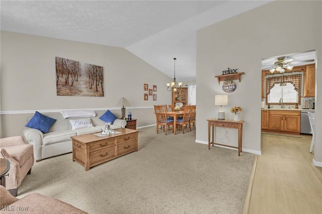 67 Wellsley Place, Brunswick, OH 44212