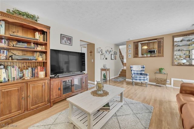 67 Wellsley Place, Brunswick, OH 44212