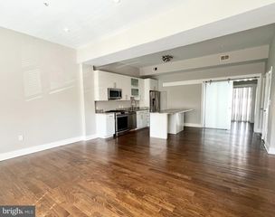 1620 E ST NE #3, Washington, DC 20002