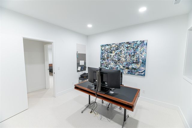 5044 Hickory Pointe Woods, Ada, MI 49301