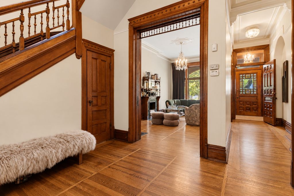 919 N LaSalle Drive, Chicago, IL 60610 — photo 2