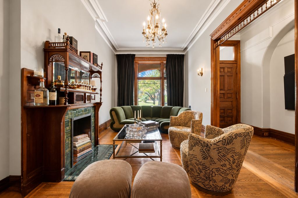 919 N LaSalle Drive, Chicago, IL 60610 — photo 3