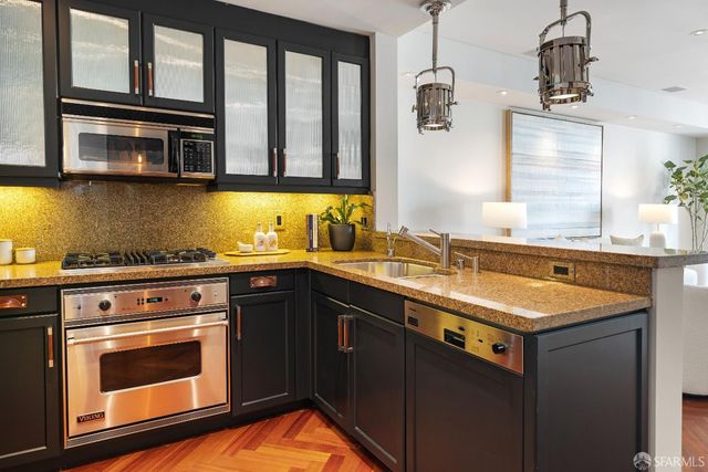 765 Market Street 25C, San Francisco, CA 94103