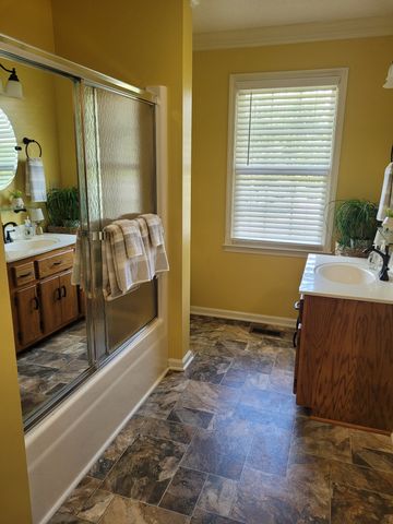 148 Brandi Way, Winchester, TN 37398