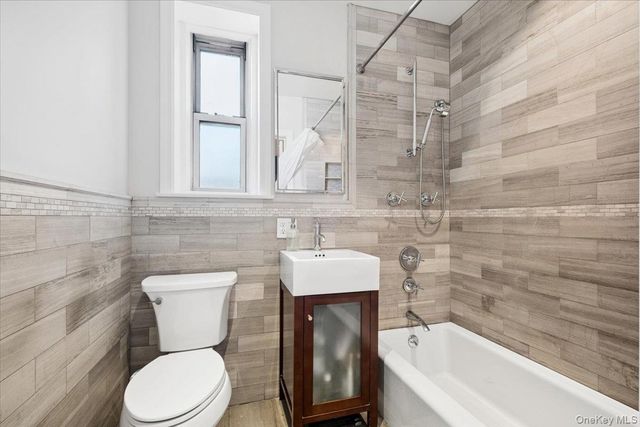 90 Bryant Avenue 2B- Dorset, White Plains, NY 10605