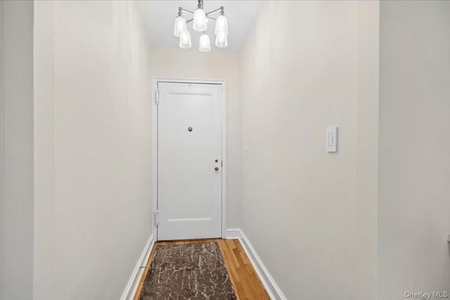 90 Bryant Avenue 2B- Dorset, White Plains, NY 10605