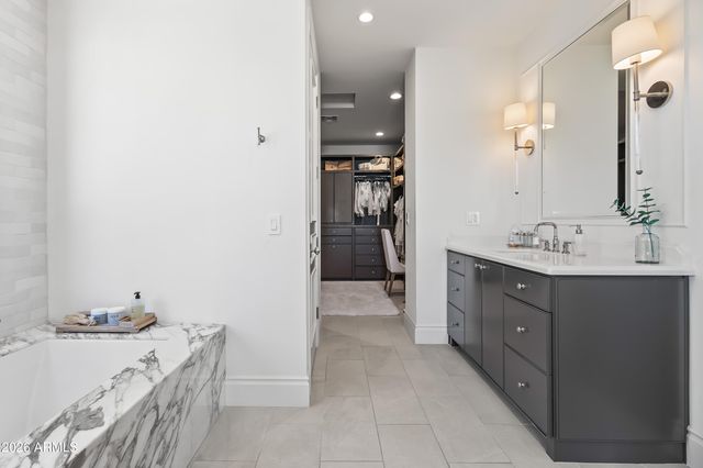 6114 E CALLE DEL PAISANO --, Scottsdale, AZ 85251