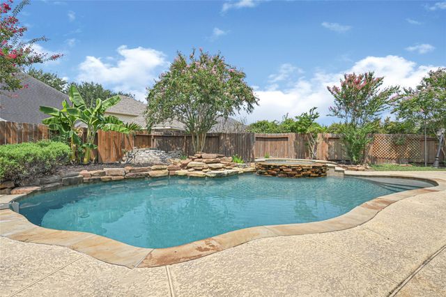 13310 Pecan Walk Lane, Sugar Land, TX 77498