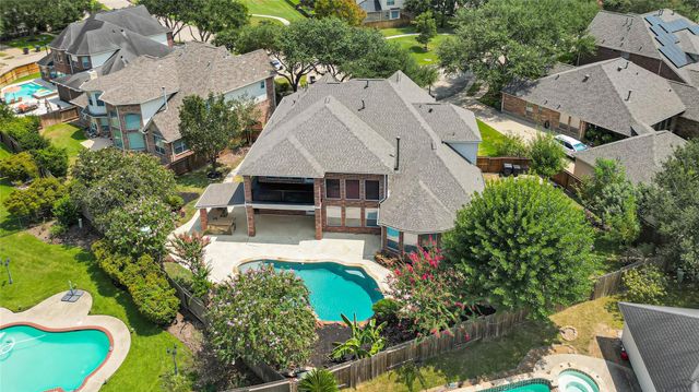 13310 Pecan Walk Lane, Sugar Land, TX 77498