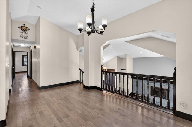 798 Sunset Drive, Eagan, MN 55123