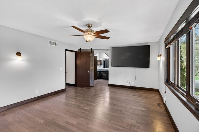 798 Sunset Drive, Eagan, MN 55123