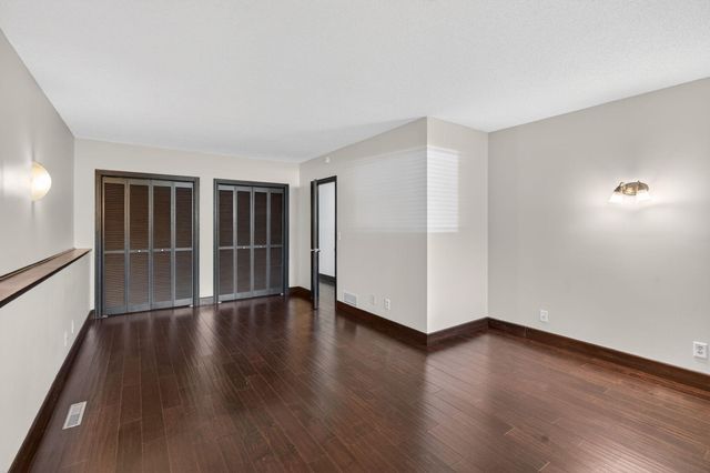 798 Sunset Drive, Eagan, MN 55123