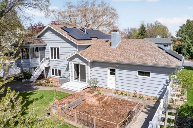 798 Sunset Drive, Eagan, MN 55123