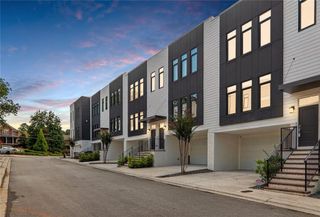 1103 Briar Cove NE Circle, Atlanta, GA 30329