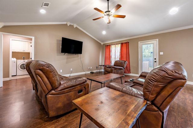 10 Grand Stand Drive, Austin, AR 72007