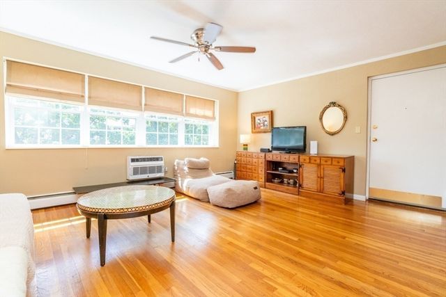 5 Cass Street 12, Boston, MA 02132