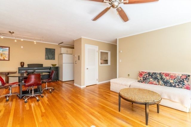 5 Cass Street 12, Boston, MA 02132