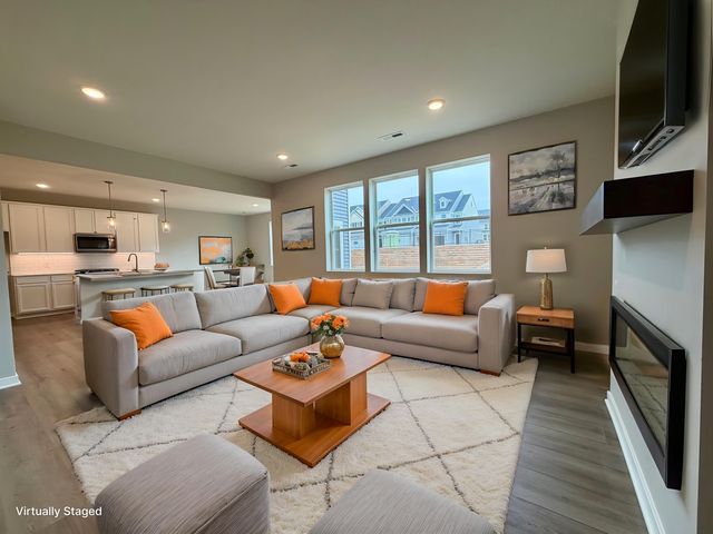 4849 Island Park Drive, Woodbury, MN 55129