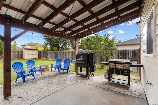 105 Hawks Meadows, Schertz, TX 78154